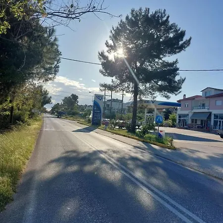 Access * Limenaria (Thasos)